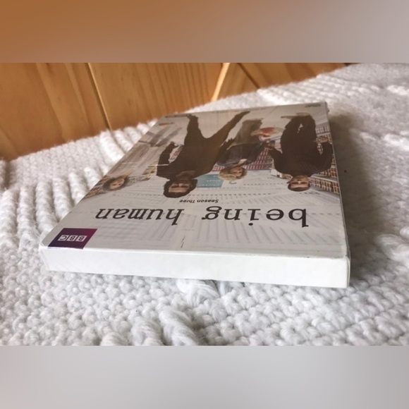 NEW BBC Season 3 Being Human DVD - Picture 4 of 8